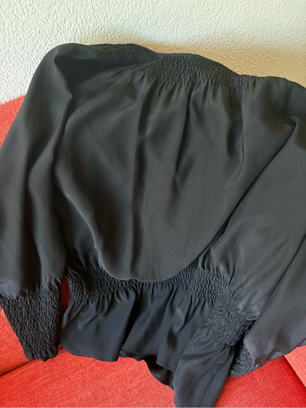 Banana Republic silk boho peplum top
Size M - Picture 5 of 5